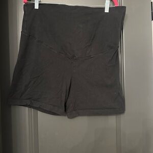 2 Pairs of Old Navy Black Women's Bicycle Shorts